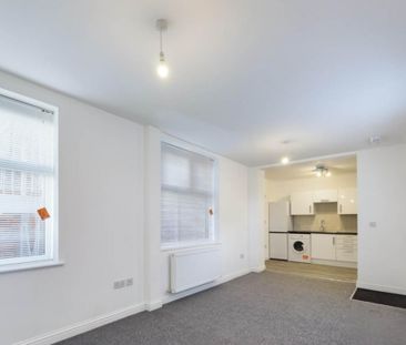 1 bedroom maisonette to rent - Photo 2
