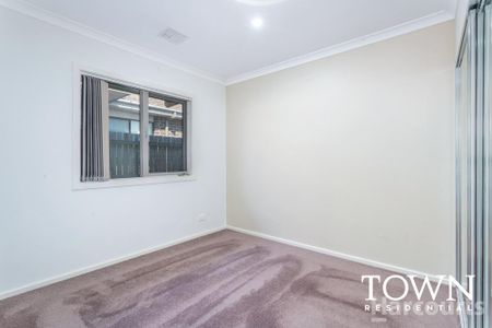 1 Mcgowan Crescent, Googong NSW 2620 - House For Rent | Domain - Photo 5