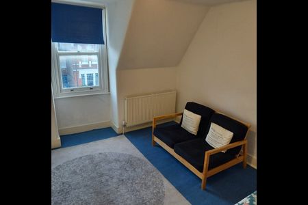 Room in a Shared House, Weston Park, N8 - Photo 4
