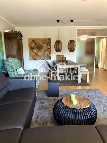 Schicke teilmöblierte 3,5-Zimmer-Wohnung mit Aufzug und Balkon in Krefeld - Photo 5