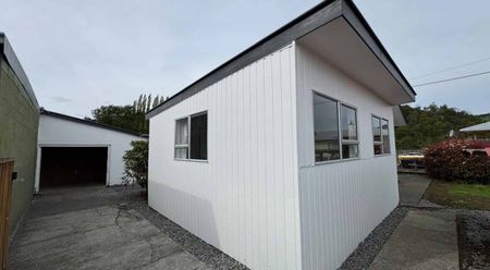 Taihape - Three Bedroom - Photo 3