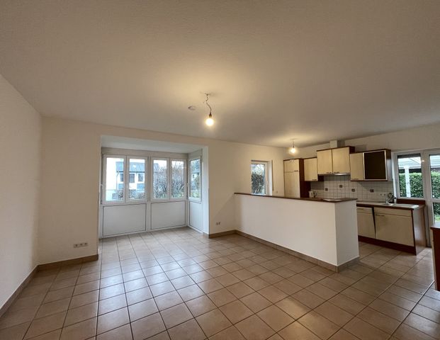 Top Einfamilienhaus in Oberpleis - Photo 1