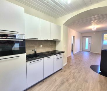 APPARTEMENT 2PCES AVEC CACHET REFAIT A NEUF - Photo 4