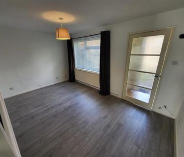 Holland Way, Newport Pagnell - Photo 1
