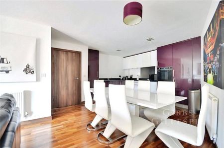 2 bedroom flat to rent - Photo 3
