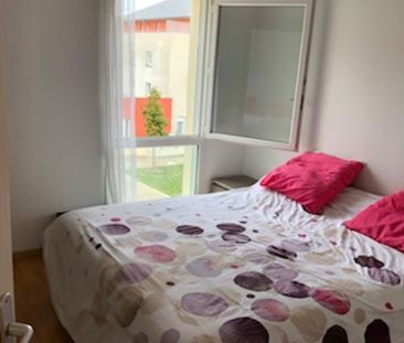 Location Appartement 2 pièces 43m² FLEURY LES AUBRAIS 45400 - Photo 3