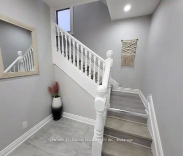 For Lease - 5595 WESLEY Place, Niagara Falls, Ontario - Photo 2