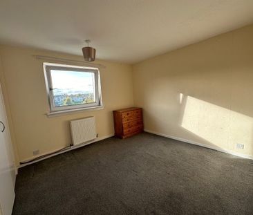 Neville, Glasgow, G74 - Photo 2