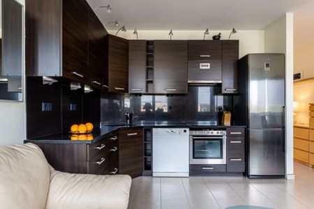 Do wynajęcia gustowny apartament blisko metra - Zdjęcie 3