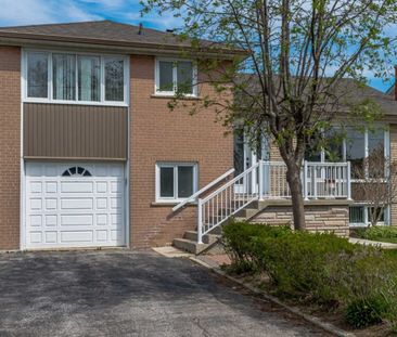 For Lease - 286 Searle Avenue, Toronto, Ontario - Photo 2