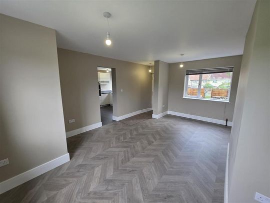 3 bedroom terraced house to rent - Photo 1