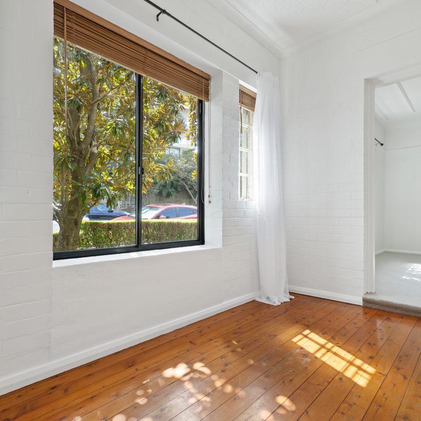 6/7 East Crescent Street, McMahons Point NSW 2060 - Apartment For Rent | Domain - Photo 1