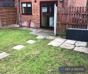 2 bedroom semi-detached house to rent - Photo 1