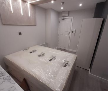 Studio Flat, Paddington, W2 - Photo 4