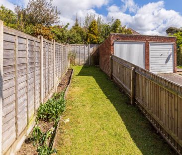 2 bed house to rent in Highview Gardens, Parkstone, BH12 - Photo 1