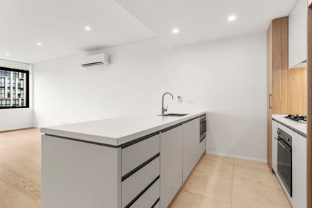 603/35 Flora Street, Kirrawee NSW 2232 - Apartment For Rent | Domain - Photo 2