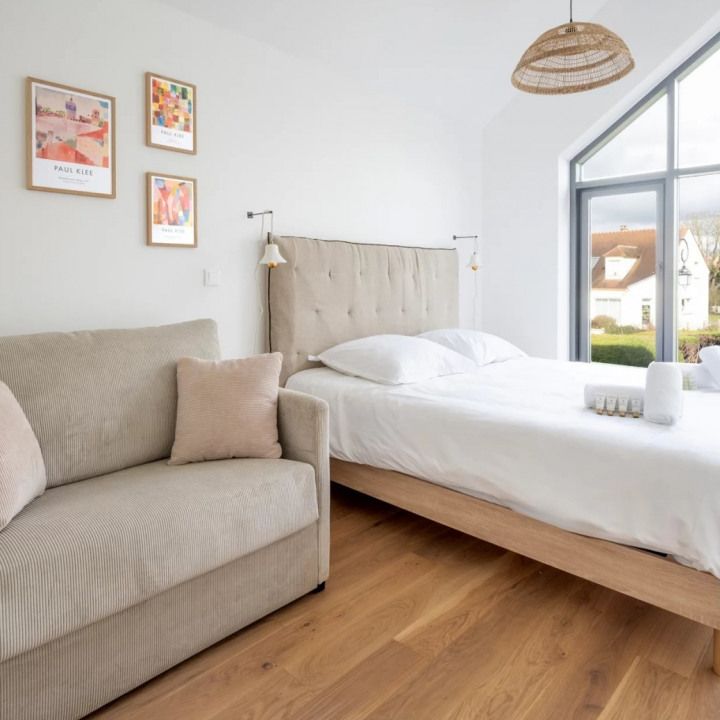 Villa • Magny-le-Hongre - Photo 1