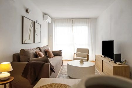 Apartamento de alquiler en Calle del Pintor Ignacio de Zuloaga, 8, Sanchinarro - Foto 2