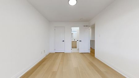 For Lease - 3 Playfair Road, Whitby, Ontario - Photo 5