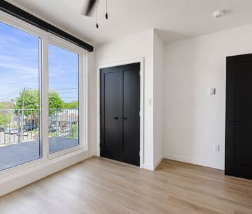 For Lease - 159 Locksley Avenue Unit# 4, Toronto, Ontario - Photo 5