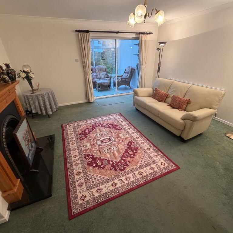 3 Upper Malone Gardens, Belfast, BT9 6LY - Photo 1