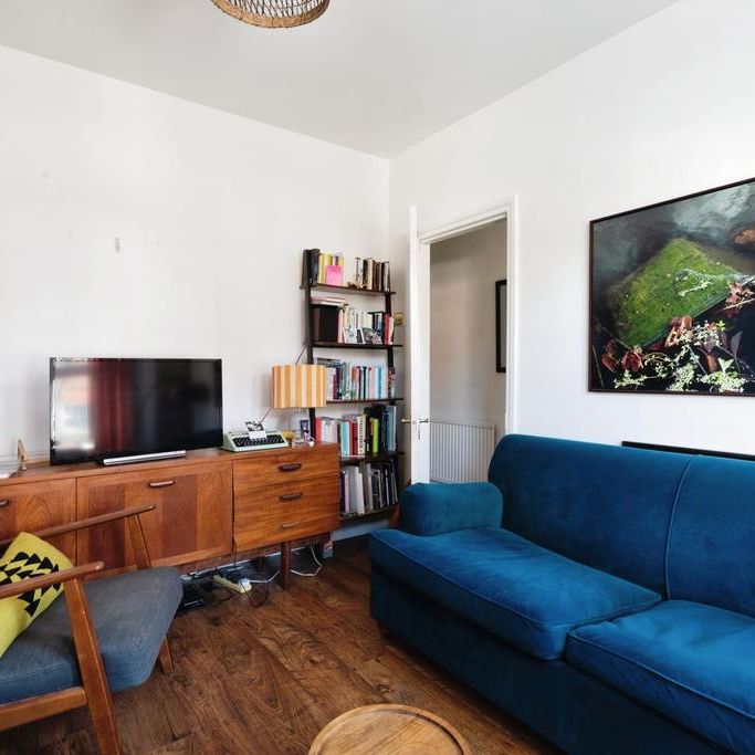 3 bedroom flat to rent - Photo 1