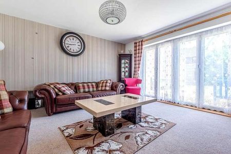 Tadpole Garden Village, Swindon, SN25 - Photo 5