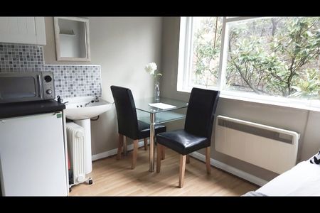 Studio Flat, Colville Terrace, W11 - Photo 3