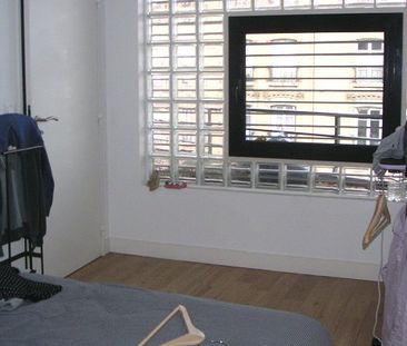 Location Appartement 2 pièces 54m² - Photo 4