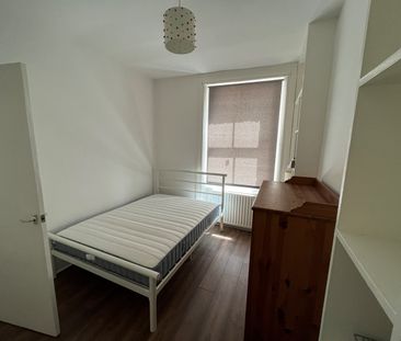 1 Bed Flat, Darwin Street, SE17 - Photo 3