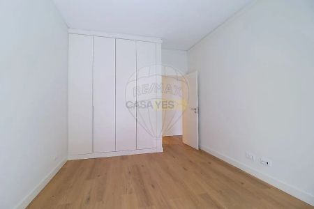Apartment T6 in Lumiar, Lisboa - Photo 3