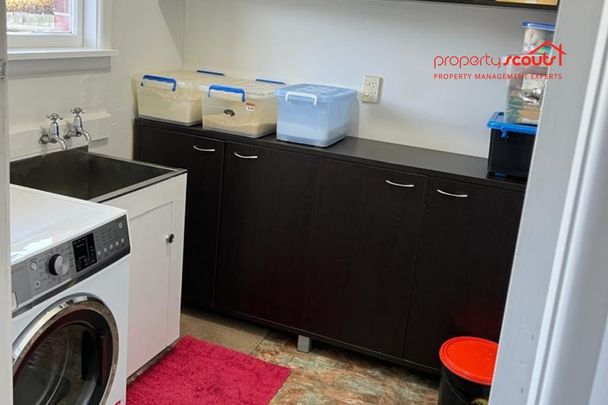 Perfect Location!! - Photo 1