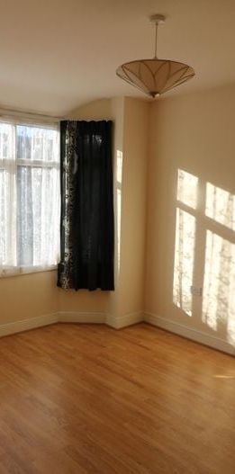 3 Bed Terraced House, Beaumont Crescent, CV6 - Photo 1