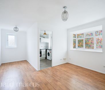 Redford Close, Feltham - Photo 4