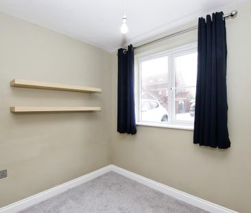 2 bedroom maisonette to rent - Photo 2