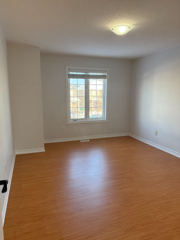 For Lease - 74 Severin Street, Brampton, Ontario - Photo 4