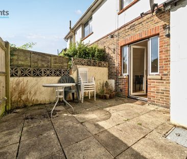 5 bedroom house to rent - Photo 1