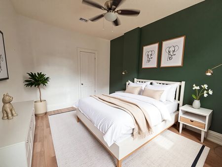 $1,599 / 3 br / 1 ba / 44 Spring st #upper - Photo 5