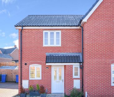 2 bedroom semi-detached to rent Grace Farrant Road, Great Cornard - Photo 2