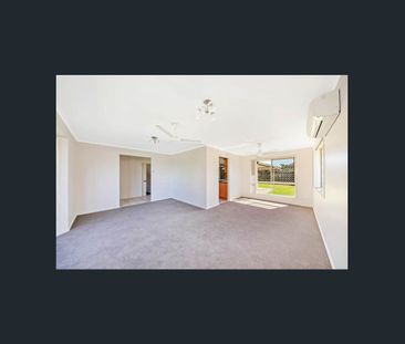 Modern Family Living in a Quiet, Leafy Street - Photo 1