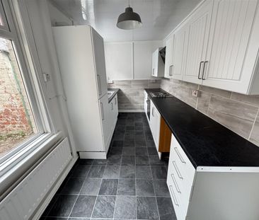 Sandringham Road, Hartlepool - Photo 2