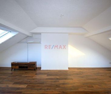 Frisch renovierte 3-Zimmer-Wohnung mit Küche & Bad zu vermieten - Foto 1