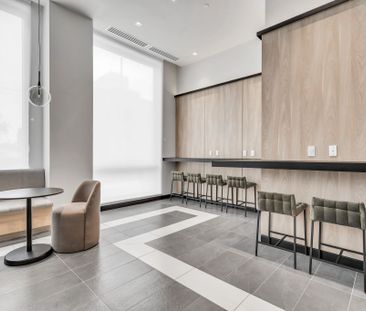 For Lease - 1 Jarvis Street Unit# 828, Hamilton, Ontario - Photo 4