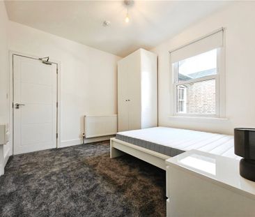 Victoria Road, Guildford, Surrey, GU1 4DJ - Photo 1