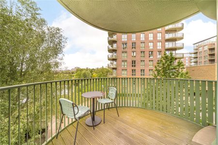Astell Road, Kidbrooke, London, SE3 9FN - Photo 4