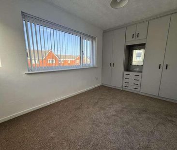 Snowdon Close, Blackpool, FY1 - Photo 3