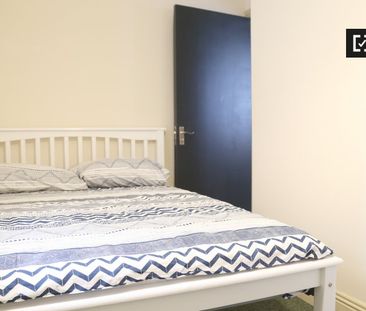 Room in shared apartment for rent in Inns Quay, Dublin - Photo 3