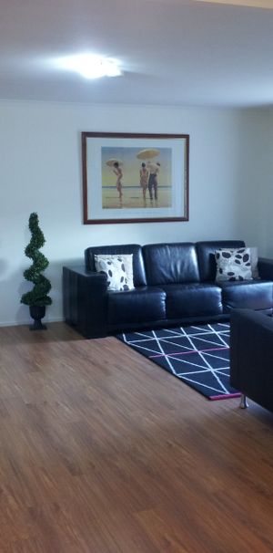 Lilydale - Photo 1