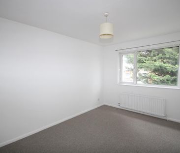 4 bedroom house to rent - Photo 2