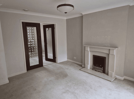 Torrington Avenue, Coventry, CV4 - Photo 2